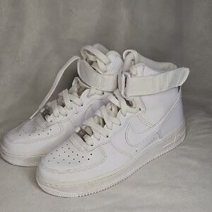 Nike White Mesh Sneakers